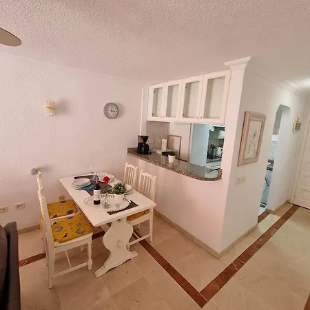 Apartment Ground Floor Casa Pico, Parque Santiago 1, Heated Pool, 100 M To Sea And Beach, Wifi