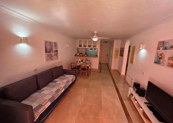 Ground Floor Casa Pico, Parque Santiago 1, Heated Pool, 100 M To Sea And Beach, Wifi Arona