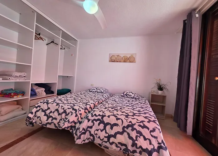 Ground Floor Casa Pico, Parque Santiago 1, Heated Pool, 100 M To Sea And Beach, Wifi Arona